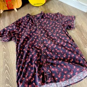 Rip Curl pau hans shirt, make a few sales and enjoy the happy hour🫶🏽